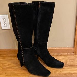 Liz Claiborne black suede leather boots size 8.5